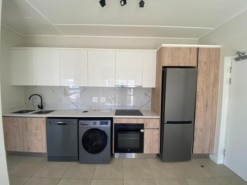 To Let 1 Bedroom Property for Rent in Richwood Western Cape